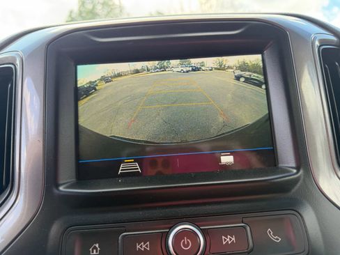 Used 2019 Chevrolet Silverado 1500 Custom image 25