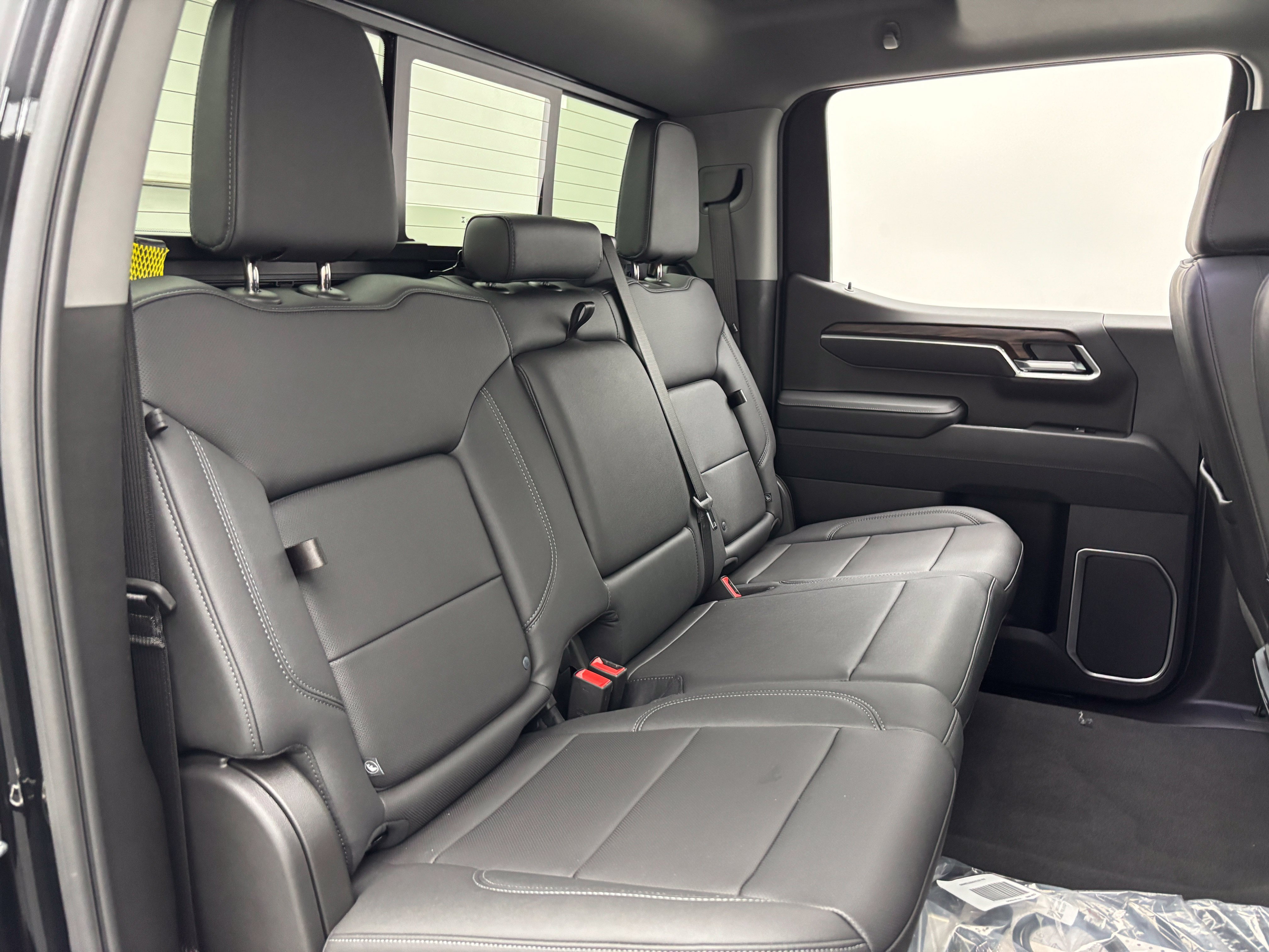 New 2026 GMC Sierra 1500 SLT w/ SLT Premium Package AWD/4WD image 39