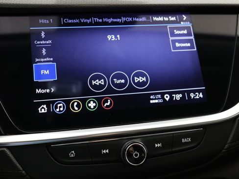 Used 2021 Buick Encore GX Select FWD image 35
