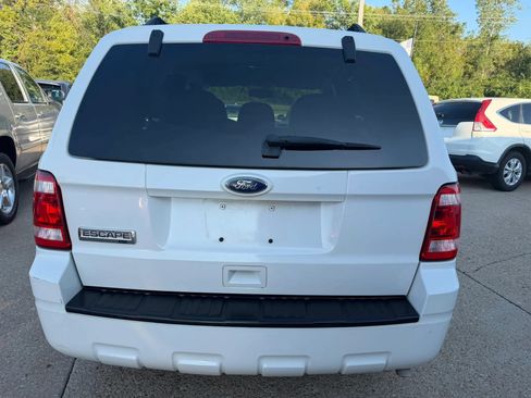 Used 2010 Ford Escape XLT FWD image 13