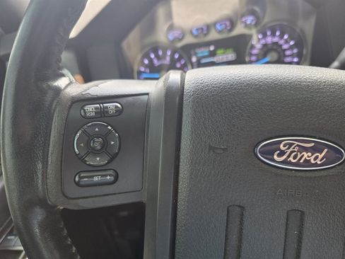 Used 2014 Ford F250 Platinum w/ FX4 Off-Road Package AWD/4WD image 24