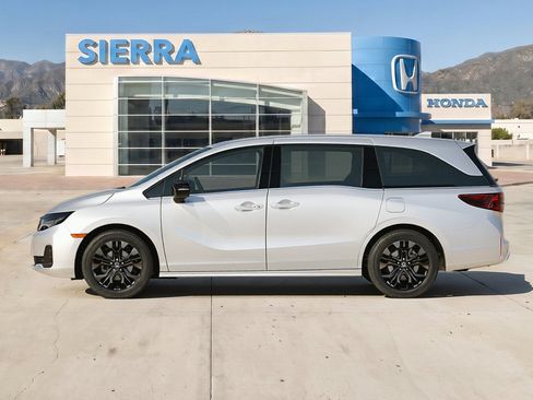 New 2026 Honda Odyssey Sport-L image 2