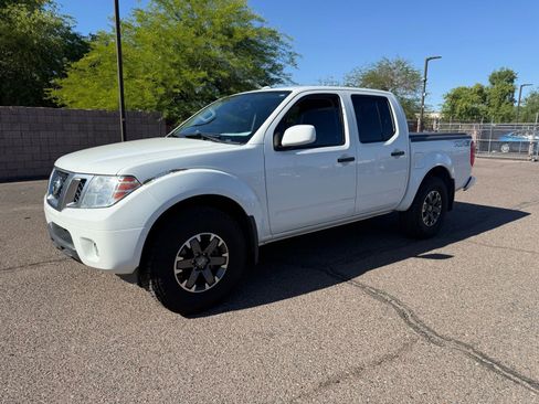 Used 2018 Nissan Frontier PRO-4X image 1