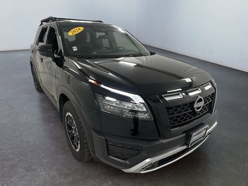 Used 2024 Nissan Pathfinder Rock Creek AWD/4WD image 1