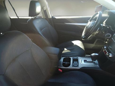 Used 2014 Subaru Outback 2.5i Premium AWD/4WD image 26