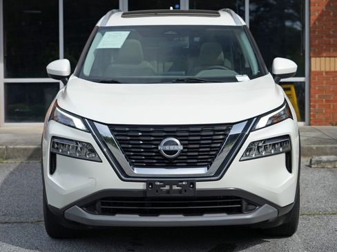 Used 2023 Nissan Rogue SV w/ SV Premium B Package FWD image 41