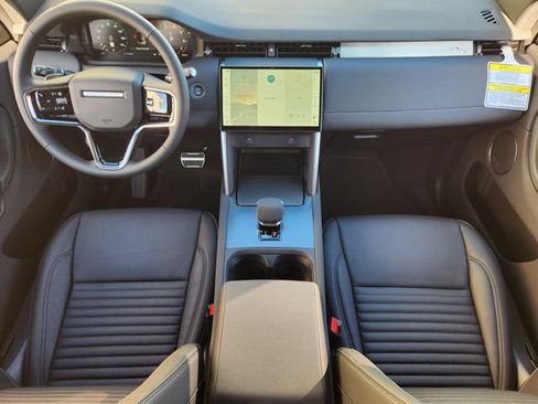 Used 2026 Land Rover Discovery Sport Landmark image 19