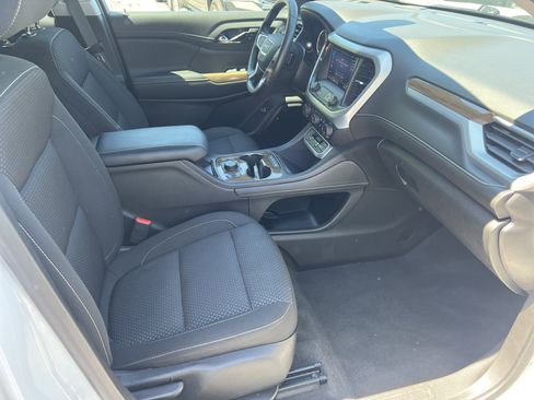 Used 2022 GMC Acadia SLE w/ Driver Convenience Package AWD/4WD image 17