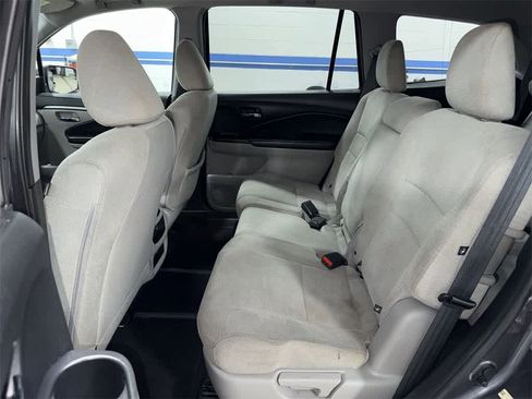 Used 2016 Honda Pilot LX image 17