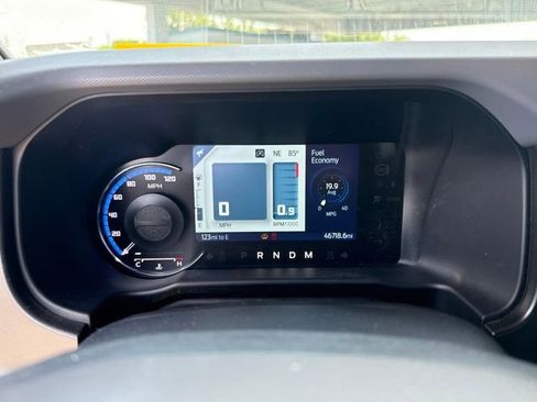 Used 2022 Ford Bronco Big Bend w/ Sasquatch Package AWD/4WD image 11