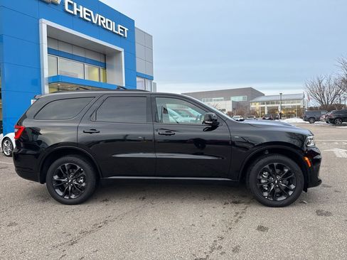 Used 2025 Dodge Durango GT image 23