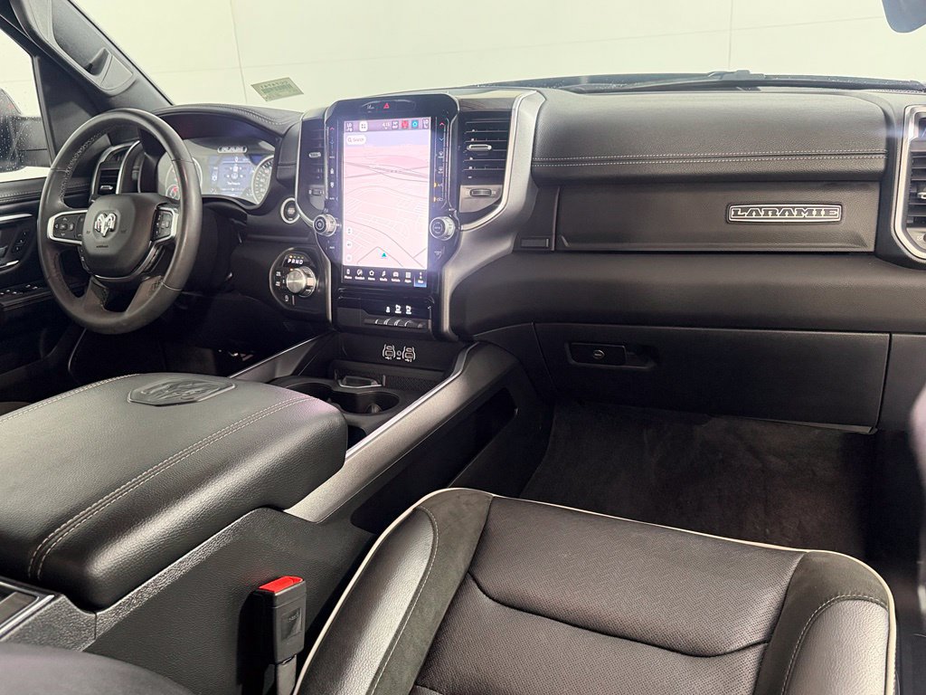 Certified 2025 RAM 1500 Laramie w/ Sport Appearance Package AWD/4WD image 15