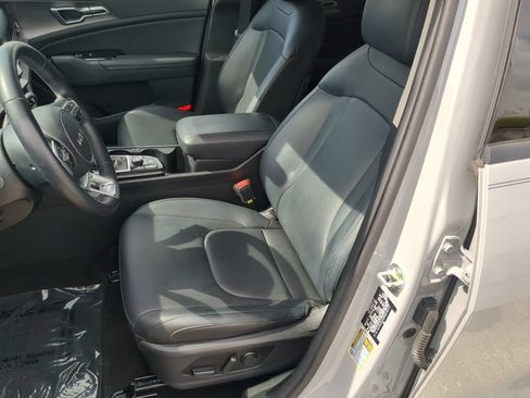 Used 2023 Kia Sportage SX FWD image 18