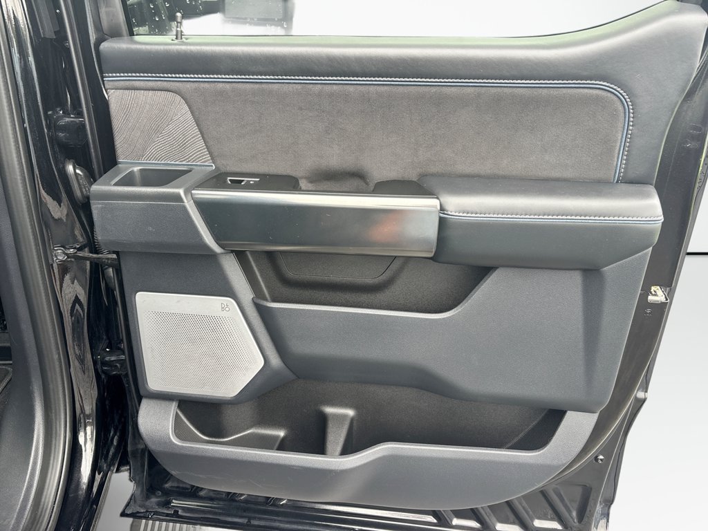 Certified 2025 Ford F250 Platinum AWD/4WD image 18
