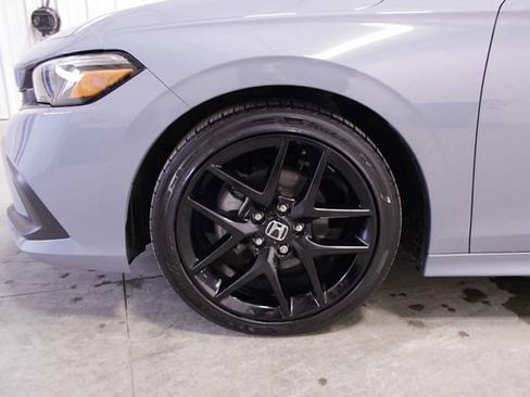 Certified 2024 Honda Civic Sport image 11