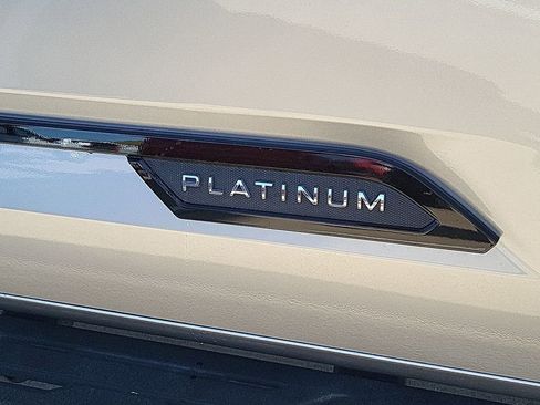 Used 2024 Toyota Tundra Platinum image 31