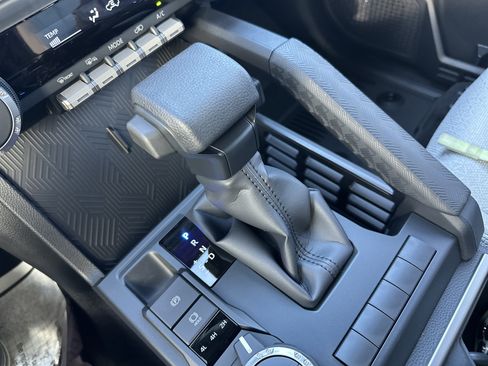 New 2026 Toyota 4Runner SR5 image 29