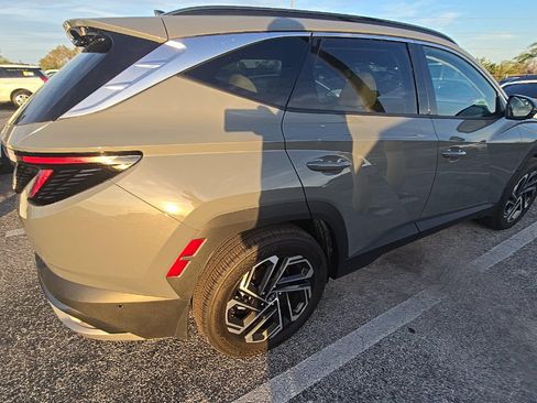 Used 2025 Hyundai Tucson Limited FWD image 5
