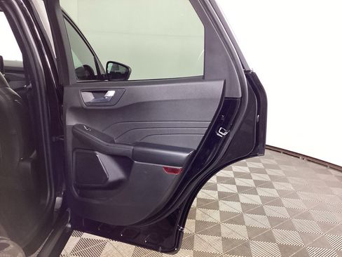 Used 2023 Ford Escape ST-Line AWD/4WD image 10