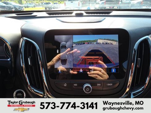 Used 2024 Chevrolet Equinox RS w/ RS Leather Package AWD/4WD image 22