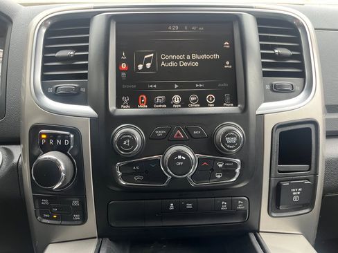 Used 2016 RAM 1500 Big Horn image 23