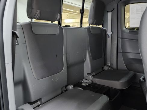 Used 2014 Toyota Tacoma 4x4 Access Cab V6 image 21