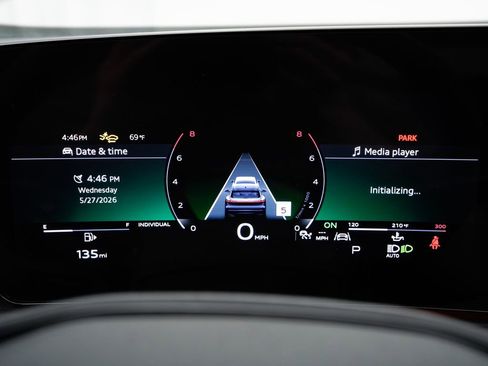 Certified 2025 Audi Q5 Premium w/ Premium Plus AWD/4WD image 15