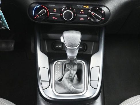 Used 2020 Kia Soul LX image 24