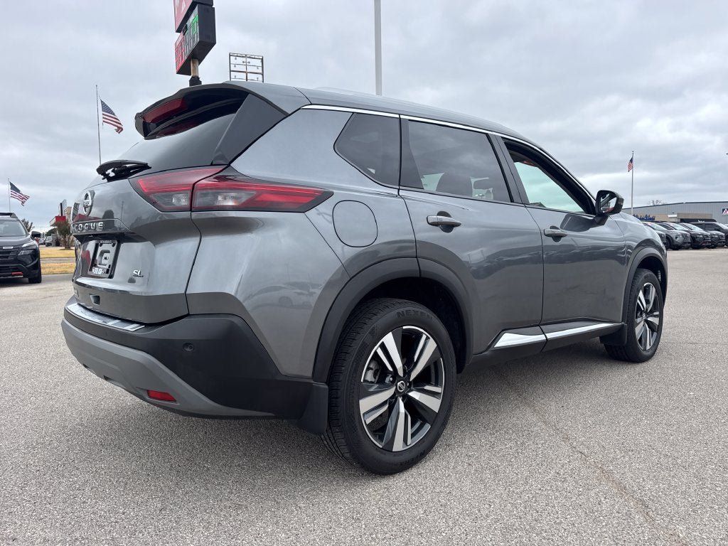 Used 2021 Nissan Rogue SL w/ Premium Package FWD image 8
