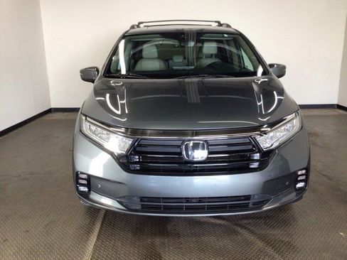 Used 2021 Honda Odyssey Elite image 2