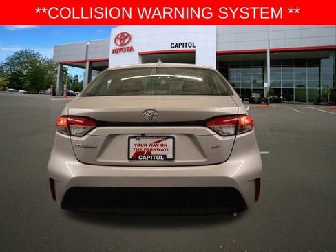 Used 2024 Toyota Corolla LE image 4