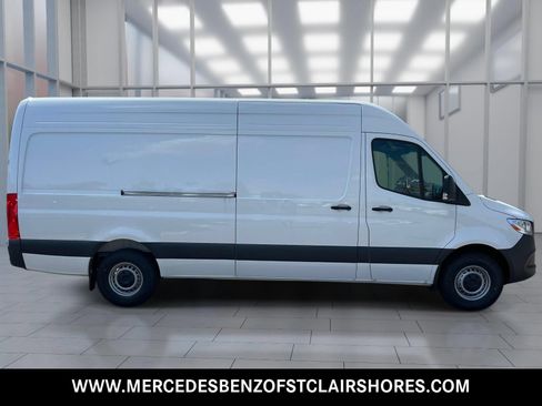 New 2026 Mercedes-Benz Sprinter 2500 image 7