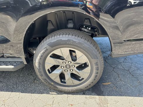 New 2025 Ford F150 Lightning Flash image 19