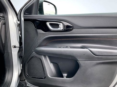 Used 2024 Jeep Compass Trailhawk image 24