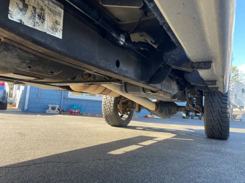 Used 2011 Chevrolet Silverado 2500 LTZ w/ LTZ Plus Package image 25