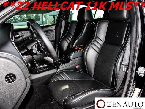 Used 2022 Dodge Charger SRT Hellcat w/ Harman/Kardon Audio Group image 32