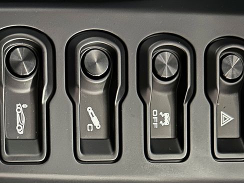 Used 2020 Ford GT Carbon Series image 57