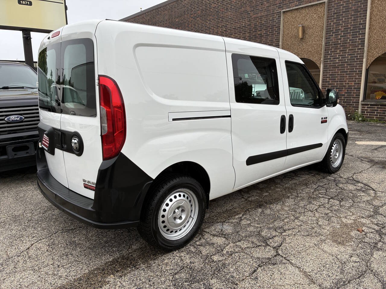 Used 2017 RAM ProMaster City Tradesman w/ Rear Back-up Camera Group FWD image 4