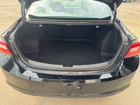 Used 2025 Chevrolet Malibu LT image 18