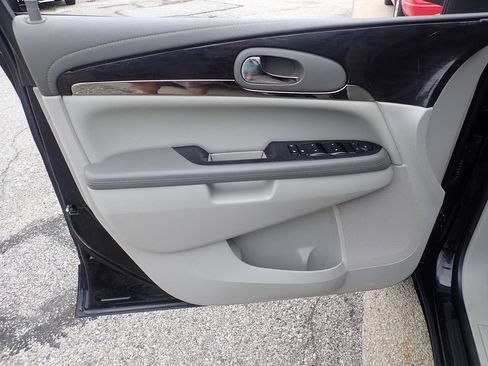 Used 2017 Buick Enclave Convenience FWD image 10