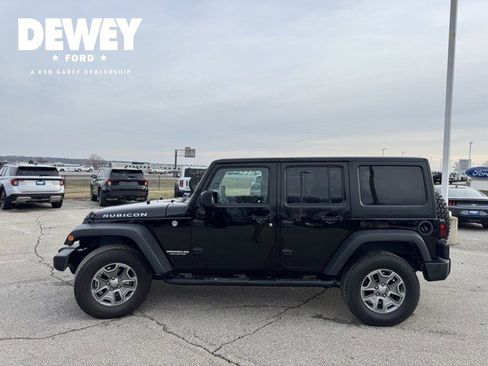 Used 2016 Jeep Wrangler Unlimited Rubicon image 5