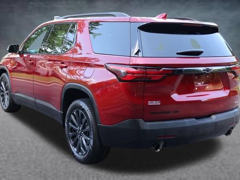 Used 2022 Chevrolet Traverse RS AWD/4WD image 23