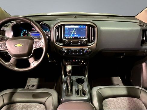 Used 2022 Chevrolet Colorado Z71 image 8