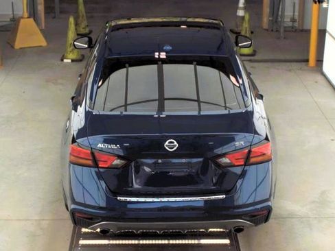 Used 2020 Nissan Altima 2.5 SR FWD image 4