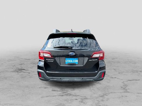 Used 2019 Subaru Outback 2.5i Limited AWD/4WD image 8