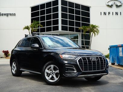 Used 2023 Audi Q5 2.0T Premium w/ Convenience Package