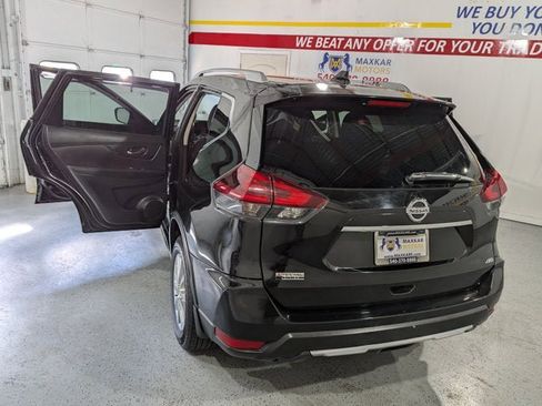 Used 2019 Nissan Rogue S w/ Special Edition Package image 17