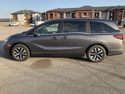New 2026 Honda Odyssey EX-L image 17