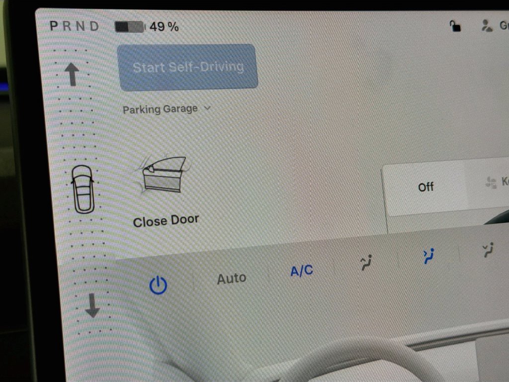 Used 2024 Tesla Model 3 Standard Range RWD image 17