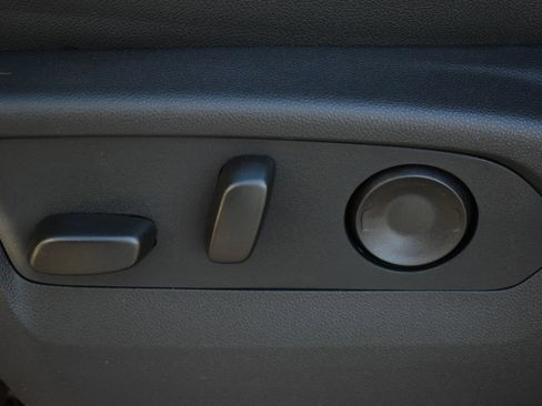 New 2026 GMC Sierra 1500 AT4 w/ Technology Package image 15